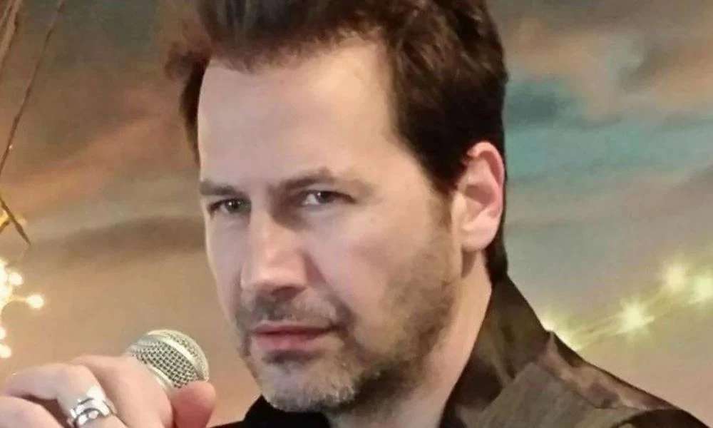 Νέο σοκ από τον Λευτέρη Ζαμπέτογλου: Σκηνοθέτης του είχε κατεβάσει το μποξεράκι